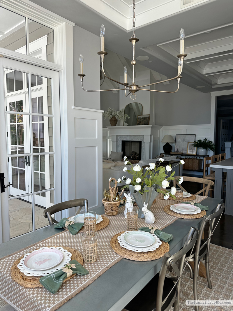 Spring Easter Table (Sunny Side Up)